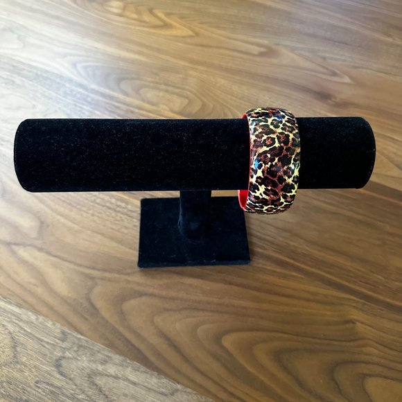 Vintage Wood Bracelet Bangle with Leopard Pattern - Picture 3 of 6